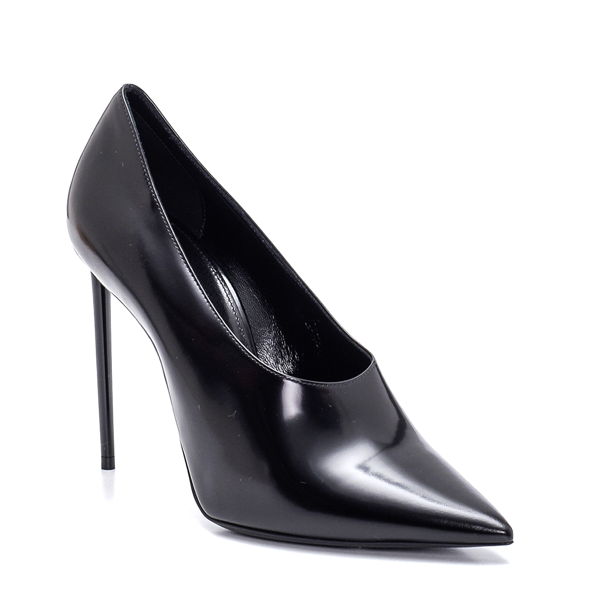 Yves Saint Laurent - Black Patent Leather Pumps